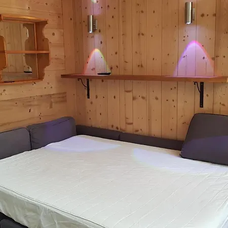 30m2 équipé 4* Avec Balcon/parking/piscine /wifi * Brides-les-Bains